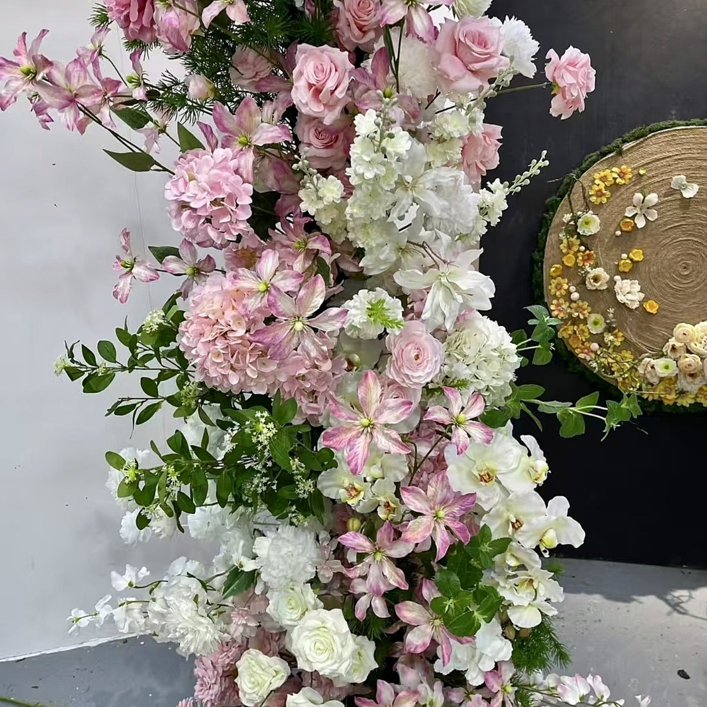 Wedding Party Background Floral Arch Decoration